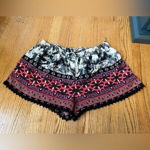 About A Girl Black and White Patterned Shorts Size 1 Tie Dye Boho Festival